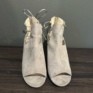 Grey open toe bootie